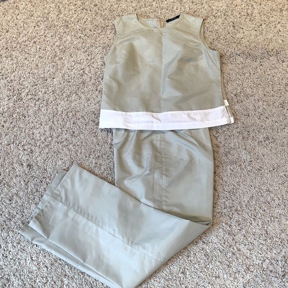 Woman’s 2 piece pant set - Picture 1 of 3